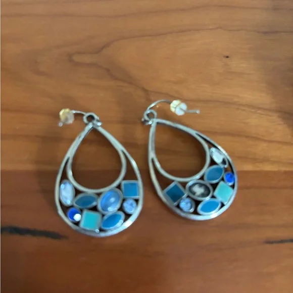 Assorted Earrings Set - Picture 6 of 6